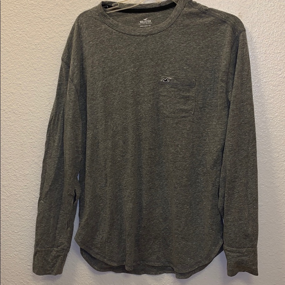 HOLLISTER LONG SLEEVE TEE